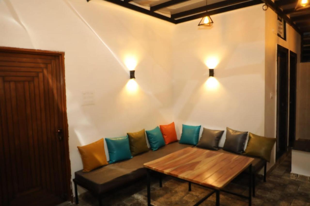 Peacock Hill Homestay Bhopal Eksteriør bilde