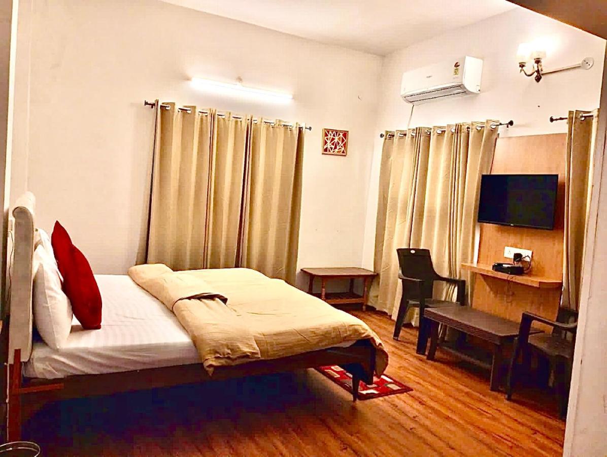 Peacock Hill Homestay Bhopal Eksteriør bilde